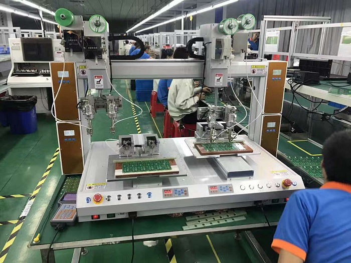八（bā）軸雙頭焊錫機 (2).jpg