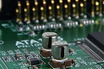 電（diàn）路板焊（hàn）錫機