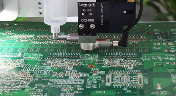 PCB精（jīng）密（mì）點膠機